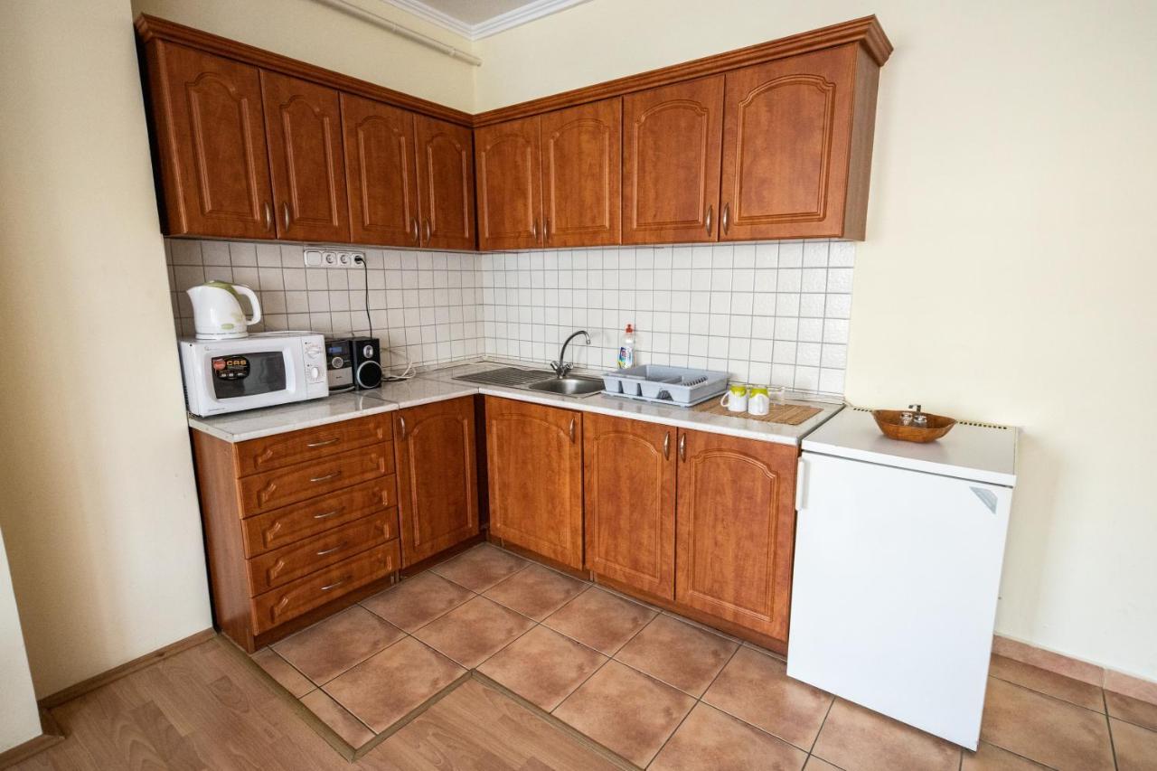 Апартаменти Elit Apartman Дебрецен Екстер'єр фото